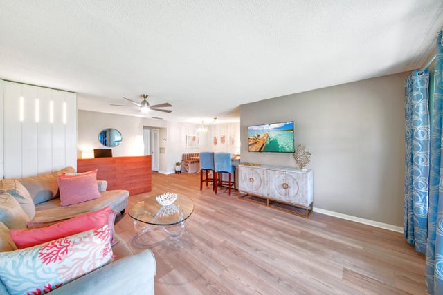 4 of 24 - 220 South Boulevard #unit B, Boynton Beach, FL