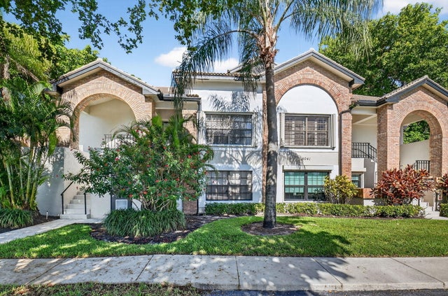 1 of 72 - 8041 Aberdeen Drive #202, Boynton Beach, FL