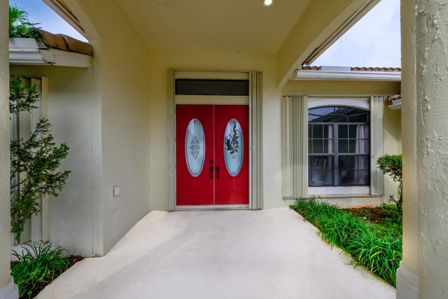 5 of 49 - 221 Cypress Trace, Royal Palm Beach, FL