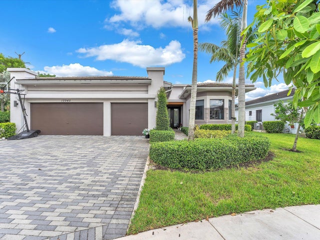 2 of 82 - 10945 Moore Drive, Parkland, FL