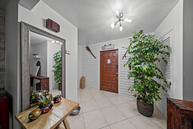 4 of 29 - 100 Sw Lakehurst Drive, Port Saint Lucie, FL