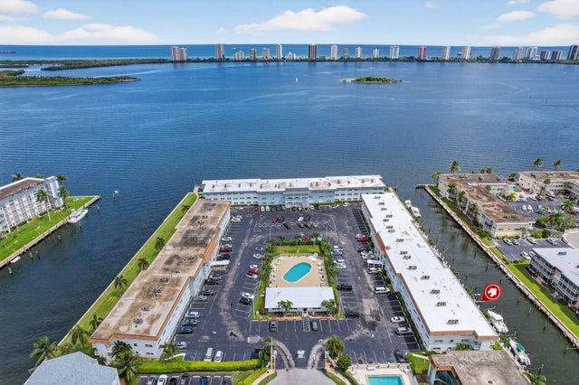 1 of 61 - 110 Shore Court #1140, North Palm Beach, FL