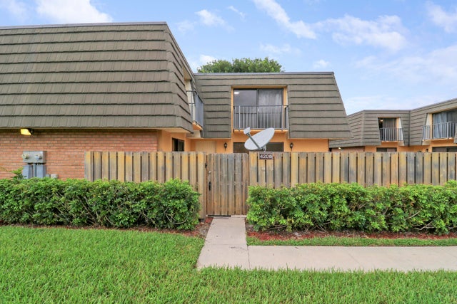3 of 40 - 4208 42nd Way, West Palm Beach, FL