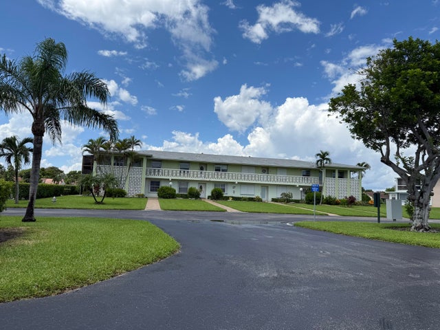 2 of 30 - 1720 Nw 20th Avenue #204, Delray Beach, FL
