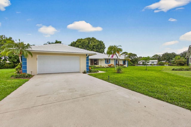 2 of 69 - 9472 Se Little Club Way S, Jupiter, FL