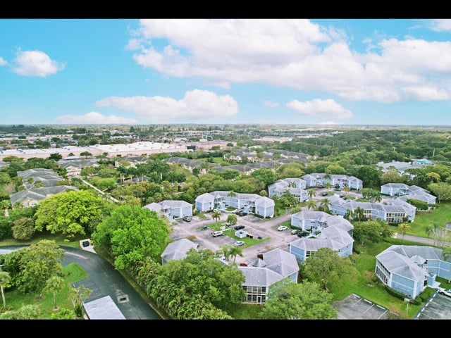4 of 33 - 3242 Se Aster Lane #l229, Stuart, FL