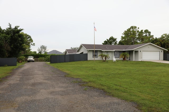 2 of 21 - 11160 Orange Boulevard, The Acreage, FL