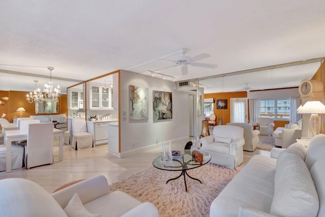 2 of 82 - 2026 Cornwall B, Boca Raton, FL