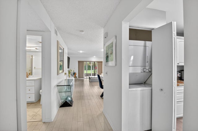 4 of 74 - 8 Stratford Drive #c, Boynton Beach, FL