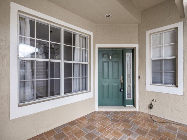 5 of 33 - 1583 Sw Harbour Isles Circle #57, Port Saint Lucie, FL