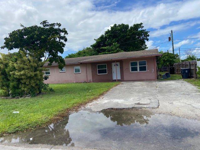 2 of 5 - 6733 Massachusetts Drive, Lake Worth, FL