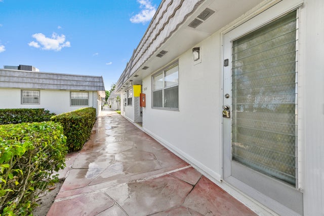 3 of 31 - 206 Valencia I, Delray Beach, FL