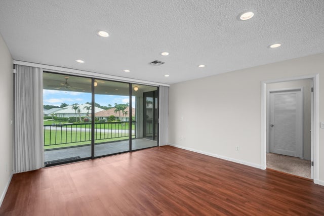 1 of 35 - 16 Se Turtle Creek Drive #e, Tequesta, FL