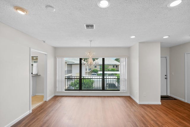 5 of 35 - 16 Se Turtle Creek Drive #e, Tequesta, FL