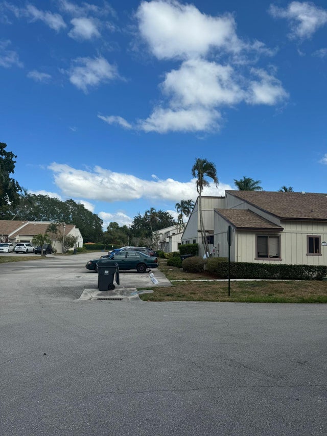 2 of 10 - 11866 Sturbridge Lane, Wellington, FL