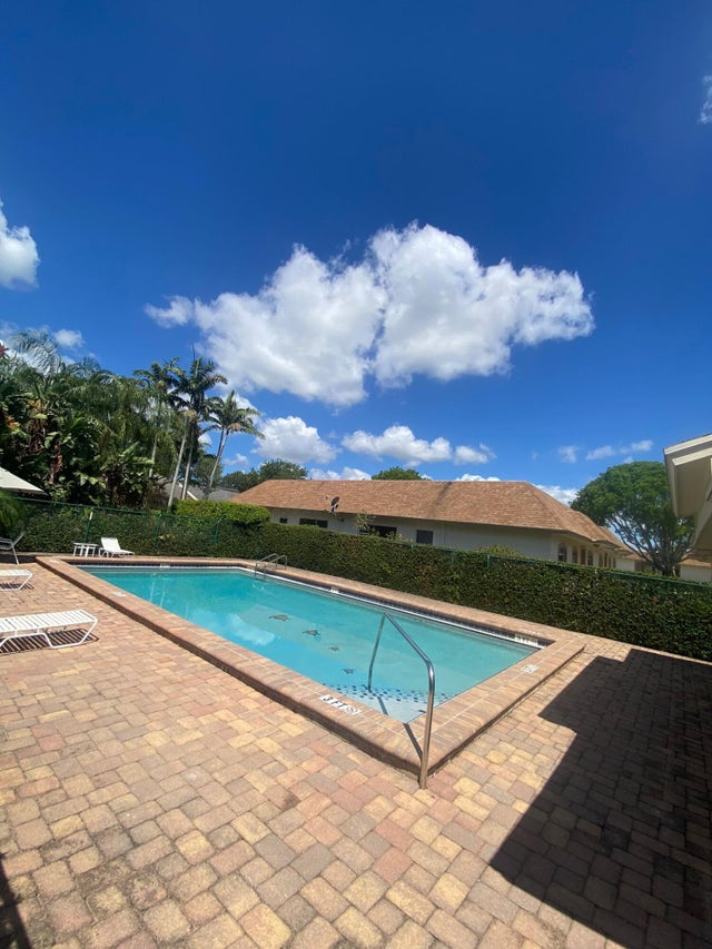 3 of 10 - 11866 Sturbridge Lane, Wellington, FL