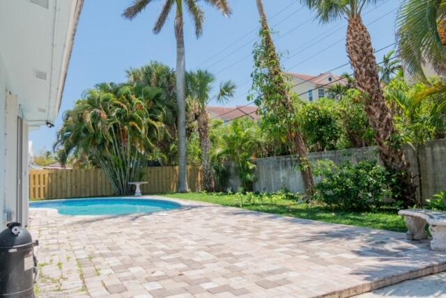 4 of 46 - 632 Las Palmas, Boynton Beach, FL