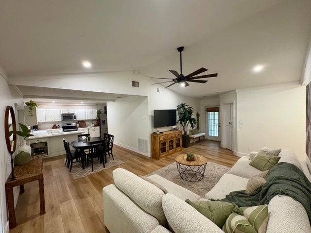 5 of 42 - 3866 Se Jefferson Street, Stuart, FL