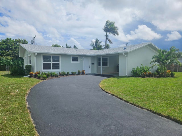 5 of 36 - 820 S Mangonia Circle, West Palm Beach, FL