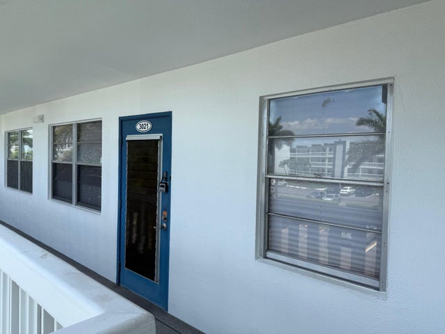 2 of 17 - 3021 Exeter B, Boca Raton, FL
