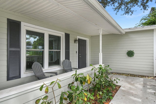 2 of 37 - 338 Sw Winnachee Drive, Stuart, FL