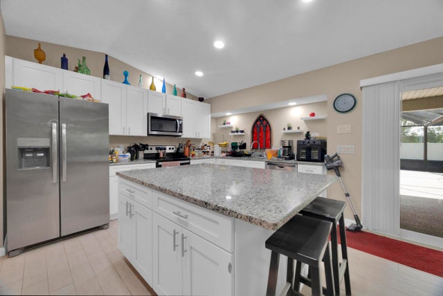 3 of 24 - 2950 Se Aba Street, Port Saint Lucie, FL