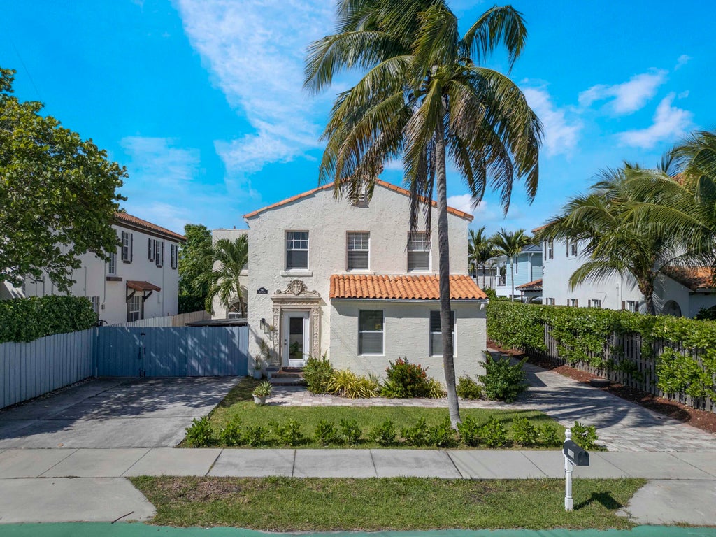 910 Ne 2nd Av, Delray Beach