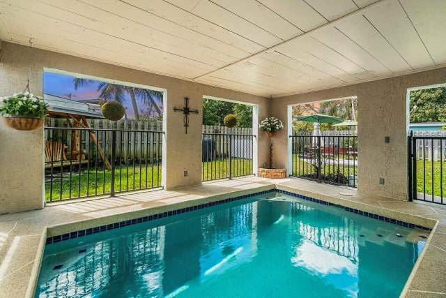 1 of 34 - 944 Hansen Street, West Palm Beach, FL