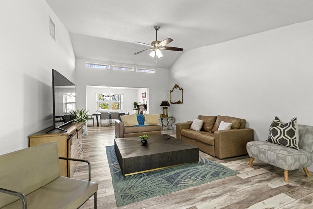 5 of 34 - 944 Hansen Street, West Palm Beach, FL