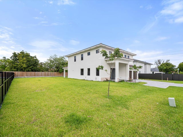 2 of 42 - 355 Sw 87th Avenue, Miami, FL