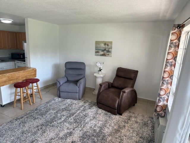 3 of 18 - 175 Canterbury #h, West Palm Beach, FL