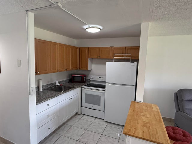 4 of 18 - 175 Canterbury #h, West Palm Beach, FL