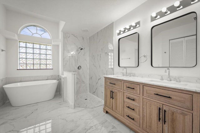 20 Sea Gull Drive, Ormand Beach