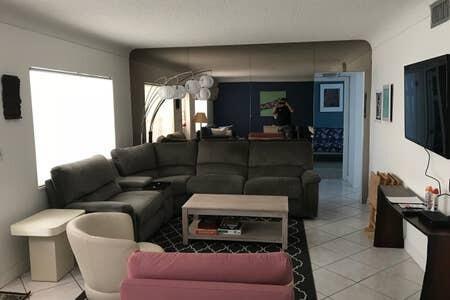 5 of 9 - 120 Ne 20th Avenue #7, Deerfield Beach, FL