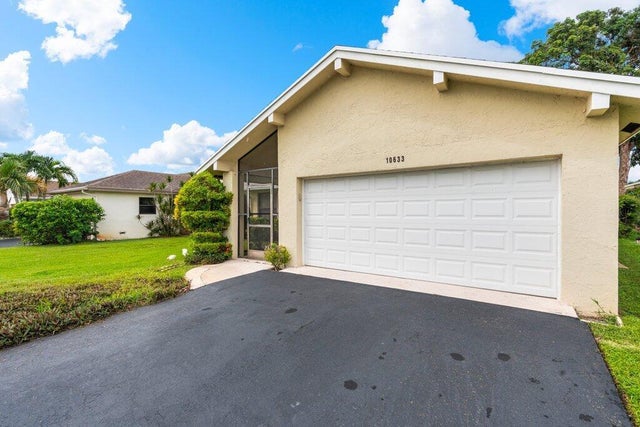 2 of 25 - 10633 Greenbriar Court, Boca Raton, FL
