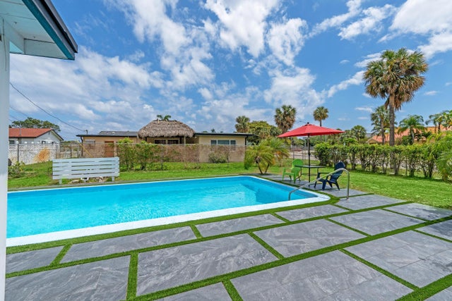 2 of 39 - 3700 N Australian Avenue, West Palm Beach, FL