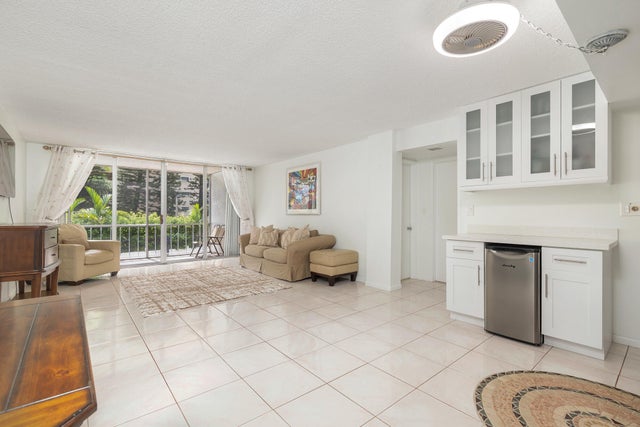 3 of 17 - 3575 S Ocean Boulevard #205, South Palm Beach, FL