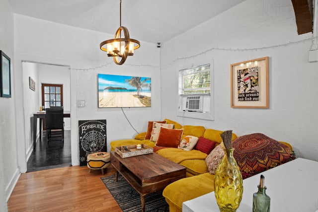 5 of 25 - 525 N E Street, Lake Worth Beach, FL