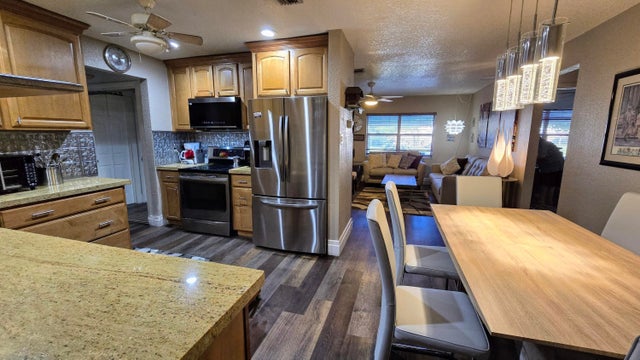 3 of 24 - 4871 Nw 13th Avenue, Deerfield Beach, FL
