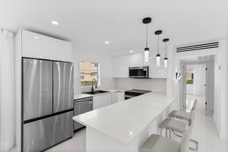 Photo of Listing #RX-11126064