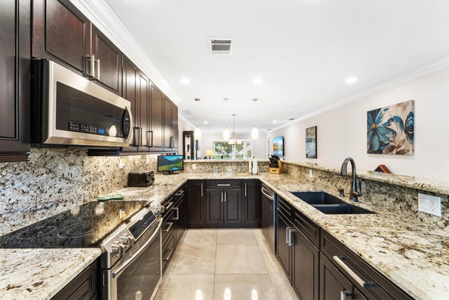 2 of 53 - 8904 Warwick Drive #425, Boca Raton, FL