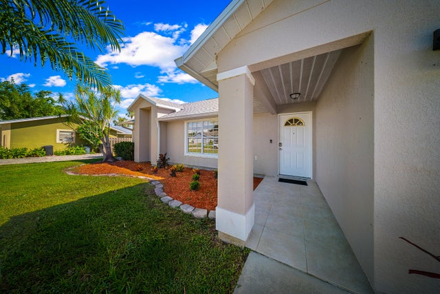 4 of 43 - 1232 Sw Wellington Avenue, Port Saint Lucie, FL
