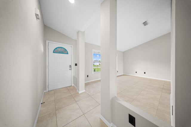 5 of 43 - 1232 Sw Wellington Avenue, Port Saint Lucie, FL