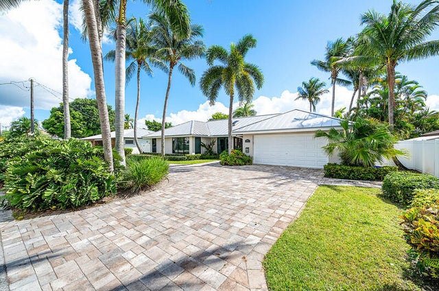 2 of 49 - 3026 Ne 6th Drive, Boca Raton, FL