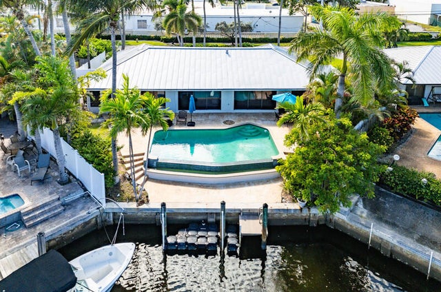 4 of 49 - 3026 Ne 6th Drive, Boca Raton, FL