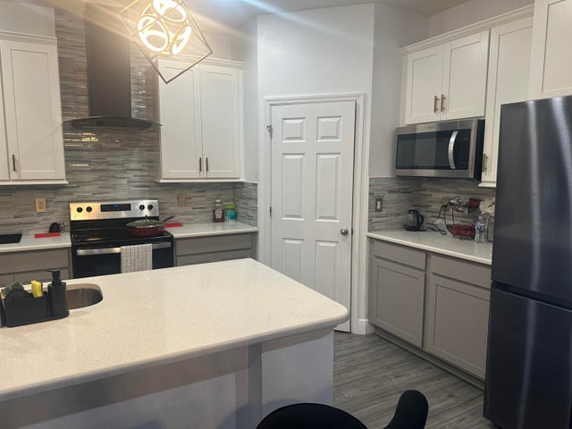 5 of 11 - 1218 Sw Parma Avenue, Port Saint Lucie, FL