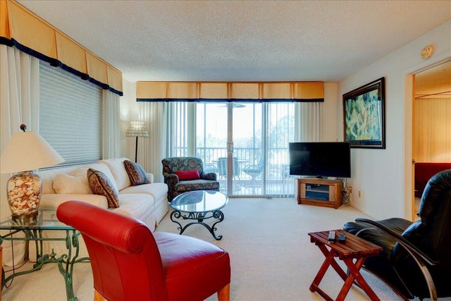 2 of 16 - 921 Gardenia Drive #370, Delray Beach, FL