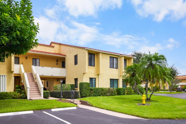 1 of 28 - 5363 Se Miles Grant Road #106, Stuart, FL