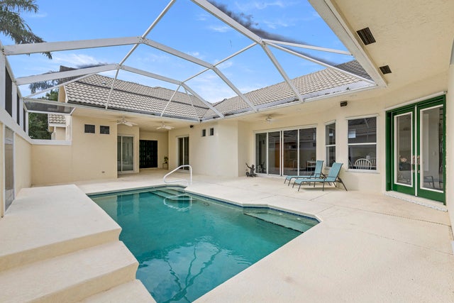 2 of 57 - 626 Sw Lake Charles Circle, Port Saint Lucie, FL