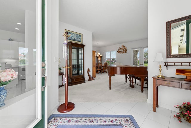 4 of 57 - 626 Sw Lake Charles Circle, Port Saint Lucie, FL